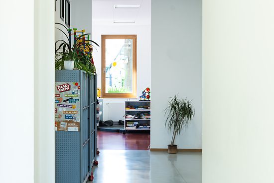 Innenraum der Schule 